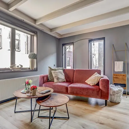 Huize Wees Nobel In Het Centrum Oud Beijerland Dicht Bij Rotterdam Bed & Breakfast Oud-Beijerland