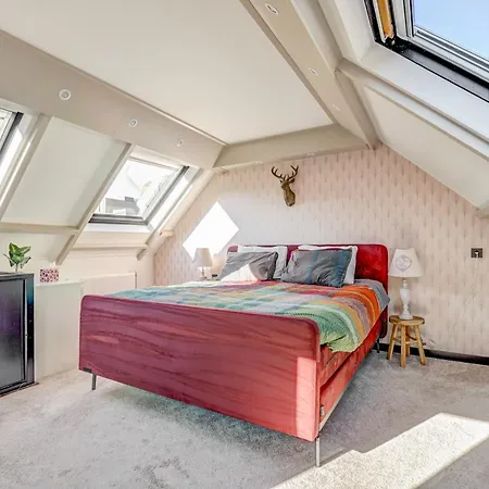 Huize Wees Nobel In Het Centrum Oud Beijerland Dicht Bij Rotterdam